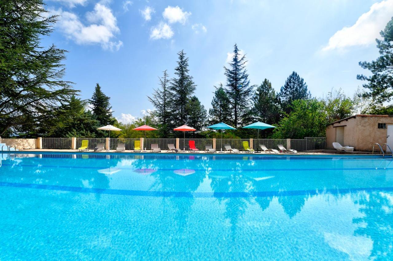 Village Vacances Les Bories Niozelles Екстер'єр фото